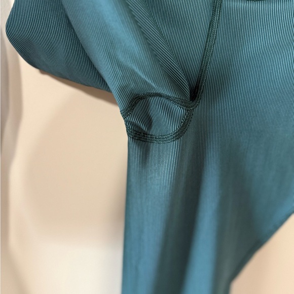 Lululemon Base Pace High Rise Tight 25" * Two-Tone Ribbed - Picture 6 of 7